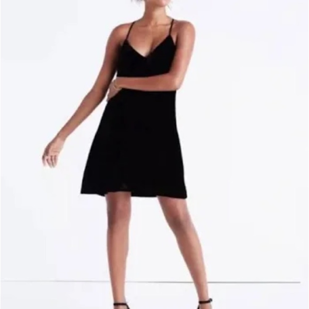 Madewell black velvet mini dress - sz 6. Lightly used